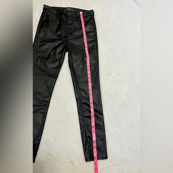 Abercrombie & Fitch Vegan Leather Skinny Pants -2R/26 - Picture 10 of 11